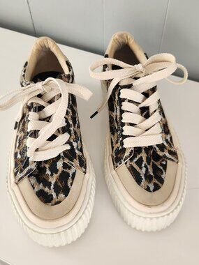 Zara leopard cheetah print tennis shoes sneakers